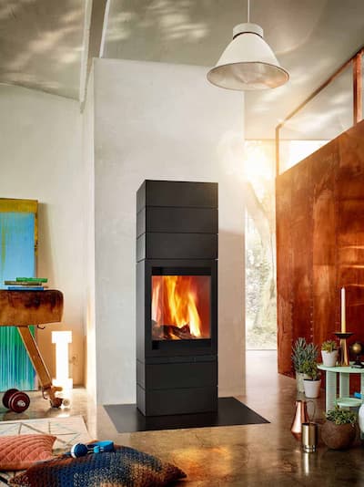 Oekotherm Elements 603 Front | Stufa Oekotherm modello Elements 603 Front in acciao nero con elementi base