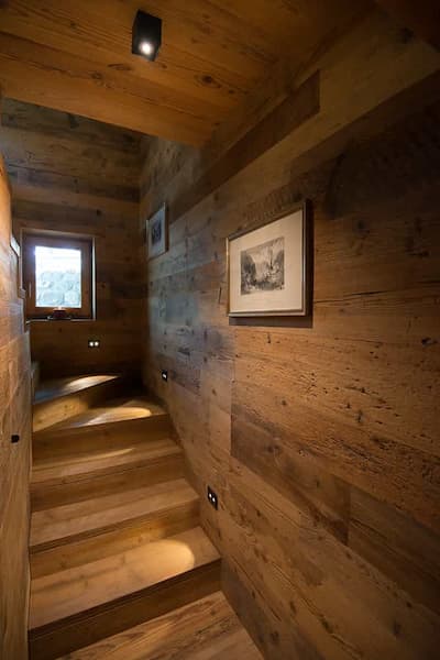 Abete prima patina | Scala e rivestimento in abete di recupero prima patina, larghezze e lunghezze miste