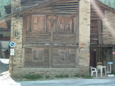 Madrier grezzo per esterni spessore 4/5 cm