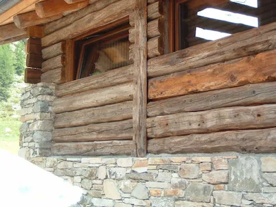 Madrier grezzo per esterni spessore 4/5 cm