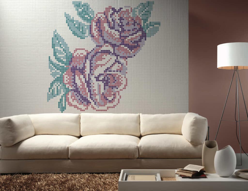 Mosacio su rete fantasia personalizzata in gres porcellanato su rete formato 30x30 tessera 2,5x2,5 raffigurante due rose composte dai colori rosa,viola,verde acqua,azzurro e bianco